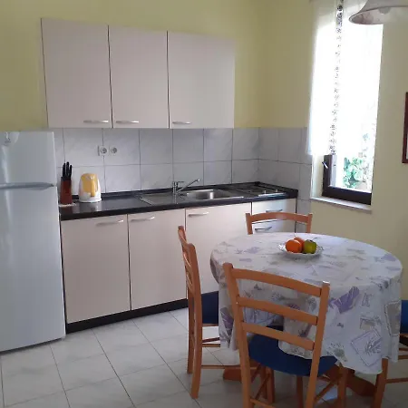 Dubravka Apartment *