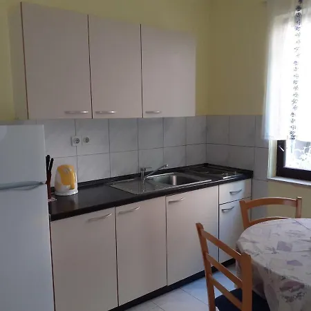 Apartment Dubravka Malinska